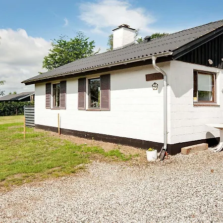 Two-bedroom Holiday In Juelsminde 6